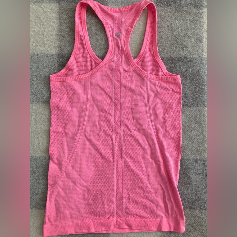 Lulu lemon Swiftly Tech Racerback Tank Top, Size 4, Pink